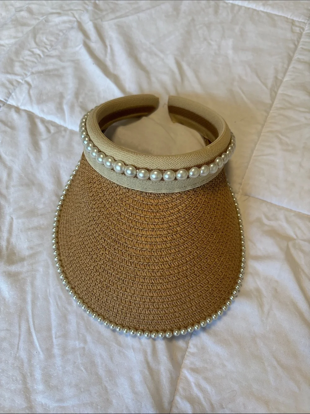 Pearl-Trim Straw Visor Hat in Tan
